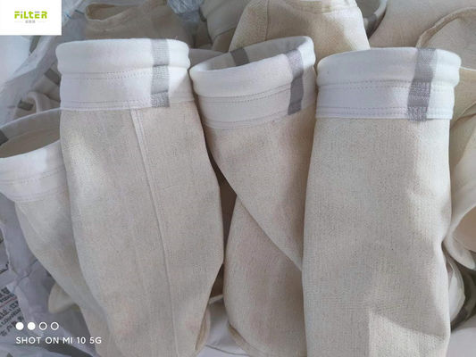 集じん器のフィルター・バッグのNomex AramidポリエステルPPS P84 PTFEのガラス繊維
