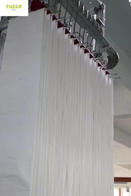 産業ポリプロピレンPTFE PPS Aramidのガラス繊維P84フィルターは850GSMにスリーブを付ける