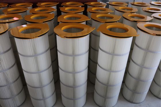 鉄のカバーによってプリーツをつけられるろ過材3 -大きい塵集中のためのラグナット