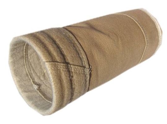 P84 PolyimideはPTFEの膜のサイクロンのが付いているフィルター・バッグ低圧の低下をバッグ フィルタことを感じた