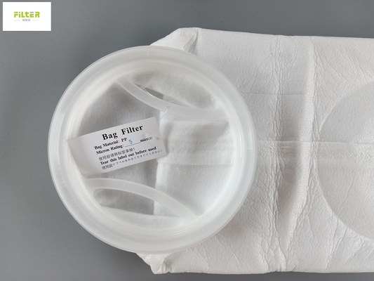 熱い溶解PPの液体のフィルター・バッグ プラスチック リングが付いている5ミクロン
